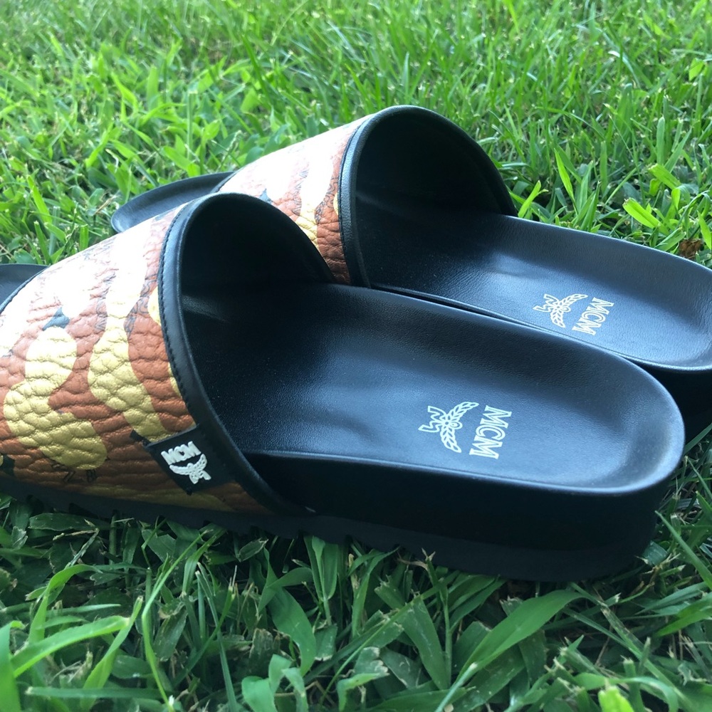 MCM Men’s Slides monogram coated canvas shoes - Picture 5 of 8